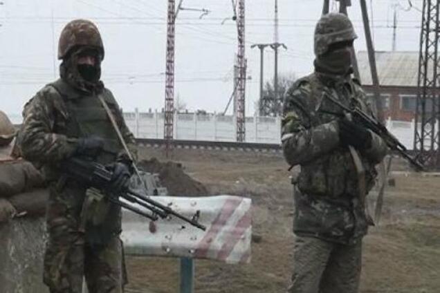 Сепаратисти, блокуючі військові частини на Донеччині, втомилися і халтурять - джерело