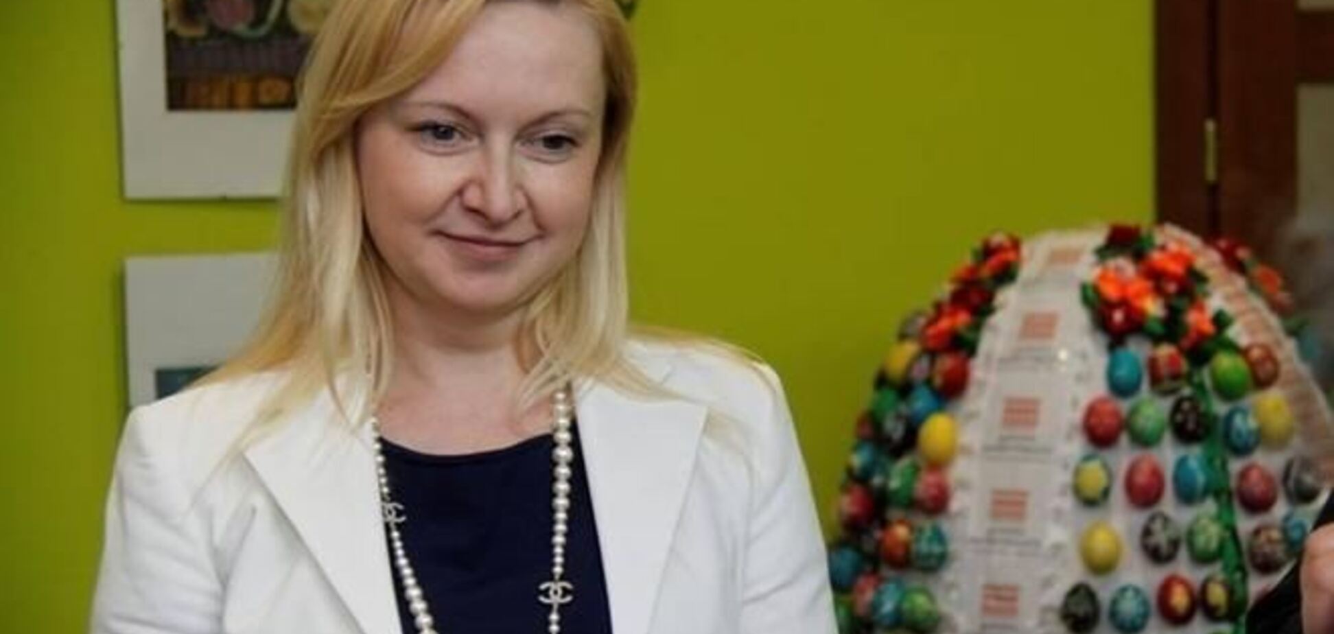 'Лукойл' подарил любовнице Януковича 2 млн грн