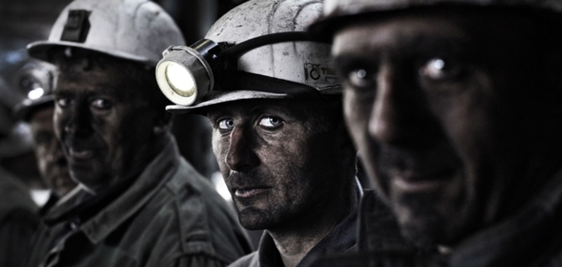 На Луганщине титушки провоцировали шахтеров Ахметова на сепаратистский митинг