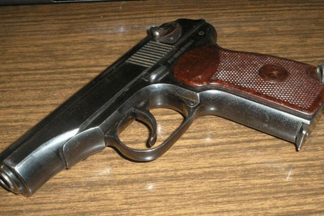 В Донецке изъято 7 единиц похищенного из зданий силовиков оружия