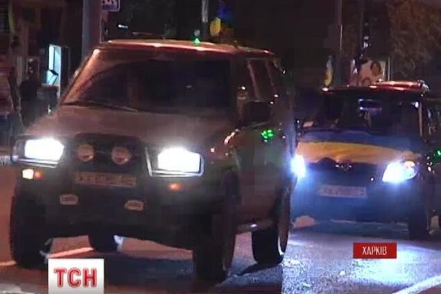 Автомайдани Києва та Харкова об'єдналися проти сепаратистів