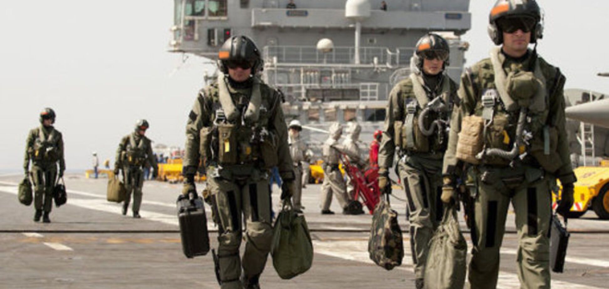 Немцов: военные базы НАТО могут оказаться под Харьковом