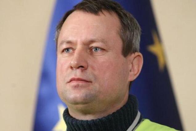 Турчинов уволил руководителя ДУСи