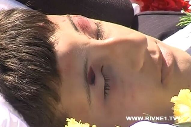 СМИ: в Крыму насмерть забили подростка за украинский язык