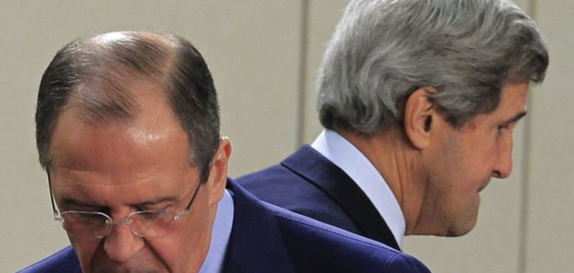 Лавров пожаловался Керри на АТО и 'политзаключенных' в Украине