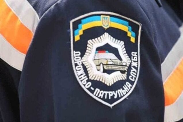 На Луганщине из автоматов обстреляли наряд ГАИ