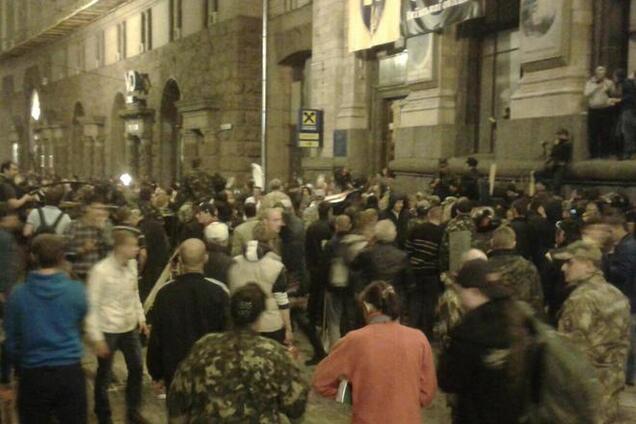 На Майдане Незалежности произошла массовая драка