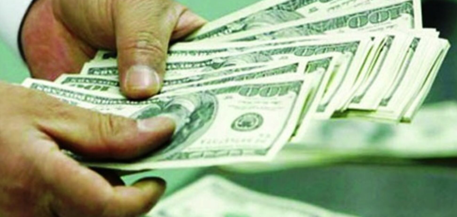 Курс доллара на межбанке не изменяется  - по 11,85 гривен