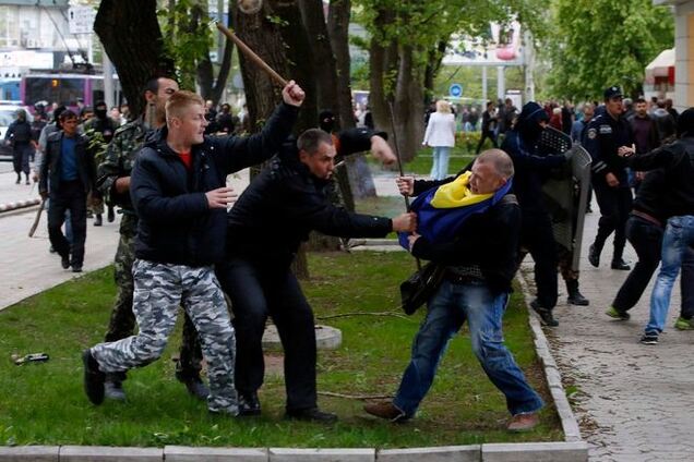 Милиция освободила захваченных террористами в Донецке заложников