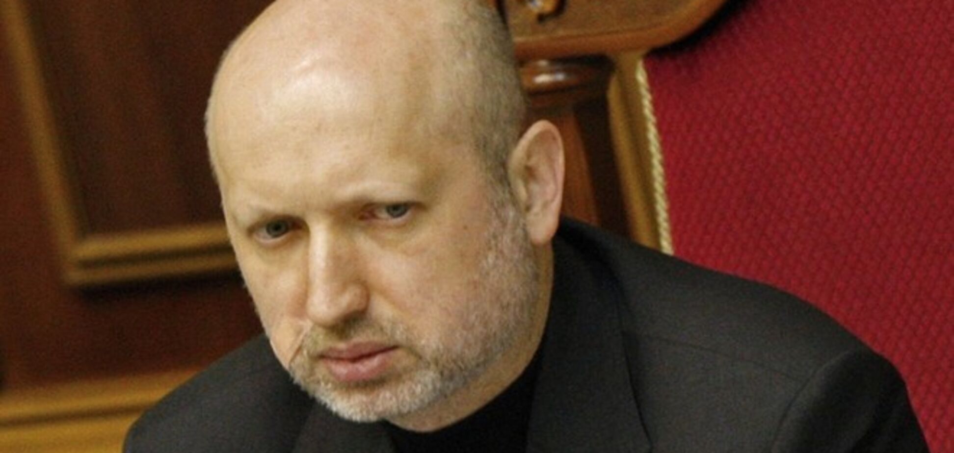 Турчинов вважає, що 'повне оновлення' силовиків на сході вирішить всю ситуацію