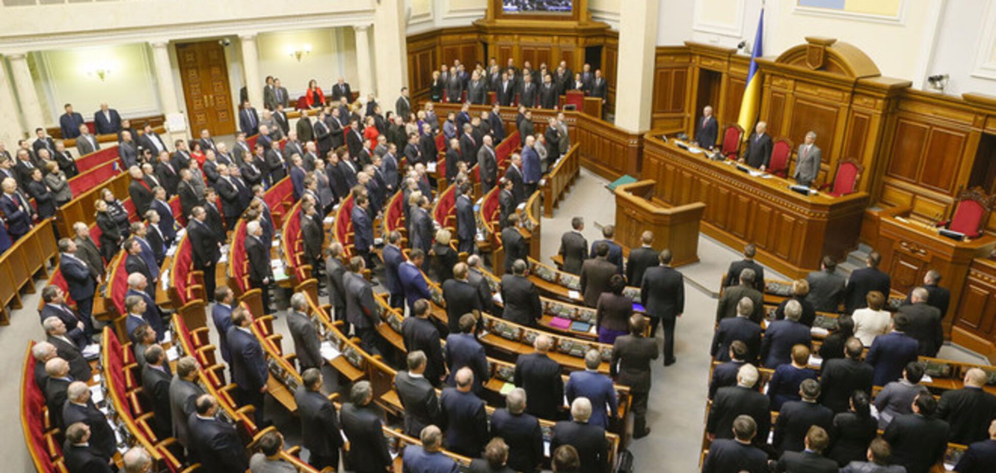 Незважаючи на заворушення на сході України, Рада пішла на травневі канікули