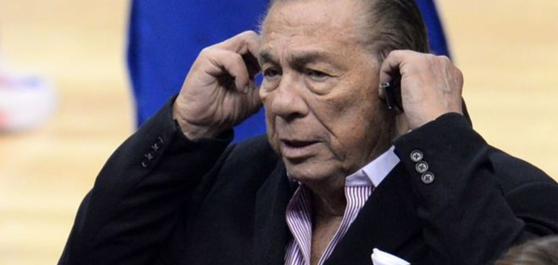 НБА пожизненно дисквалифицировала владельца 'Клипперс' за расизм