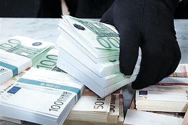 Ревизия НБУ уличила банки в теневой продаже валюты