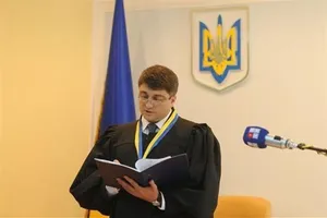 Приговорившего Тимошенко судью хотят уволить за нарушение присяги