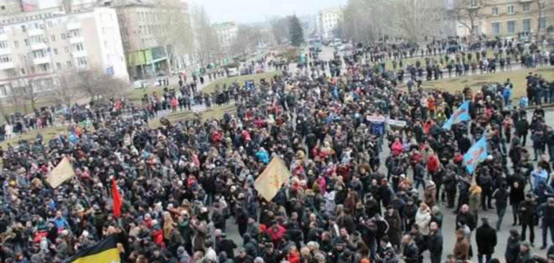 Милиция Донецка просит запретить митинги