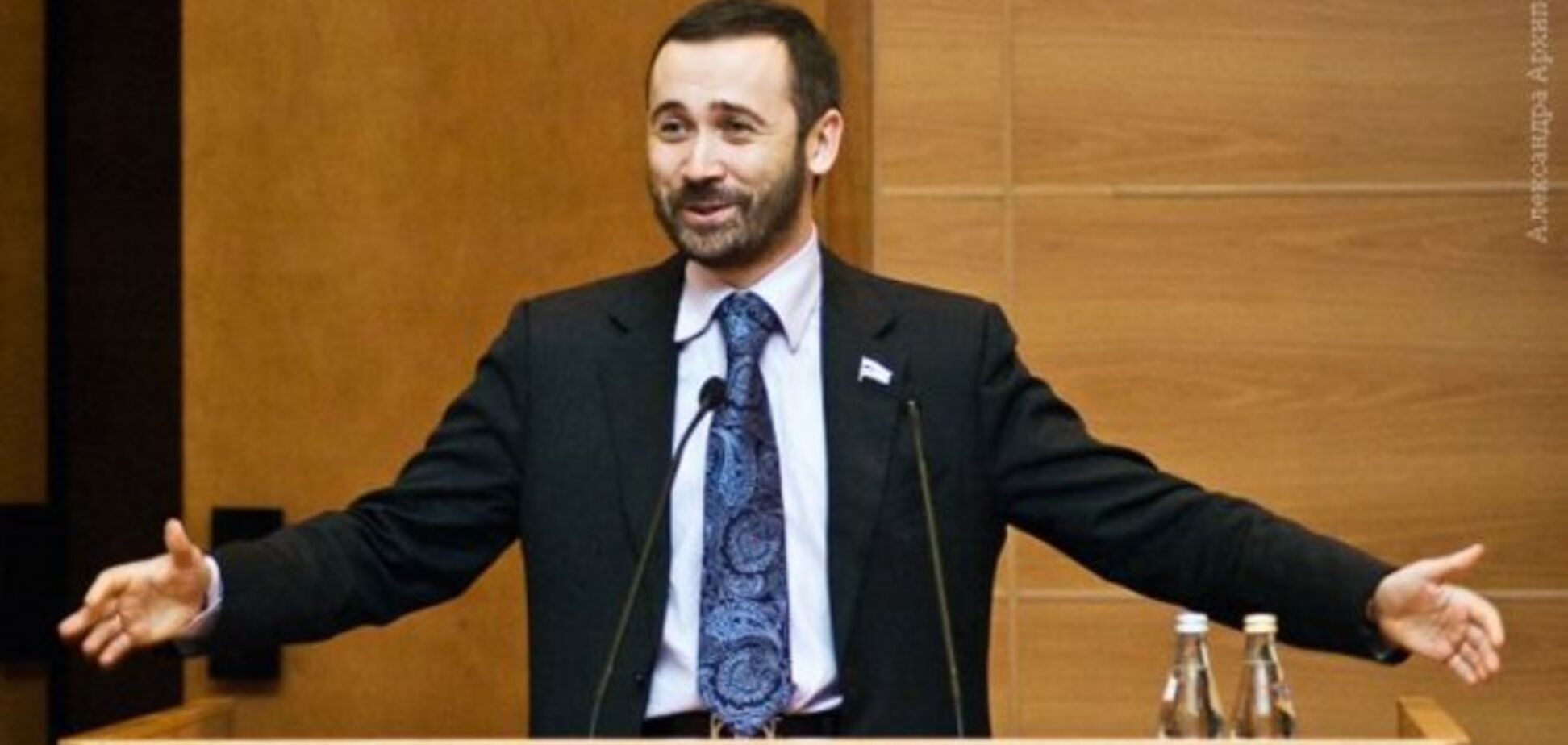 Від депутата Держдуми, не підтримала анексію Криму, вимагають здати мандат