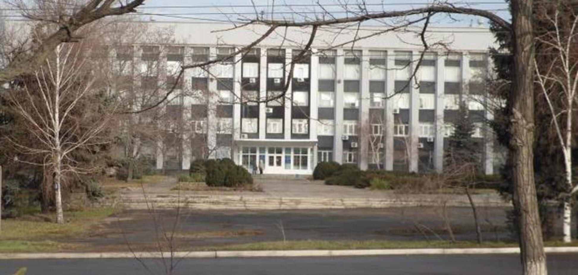 В Мариуполе террористы пытаются захватить две райадминистрации