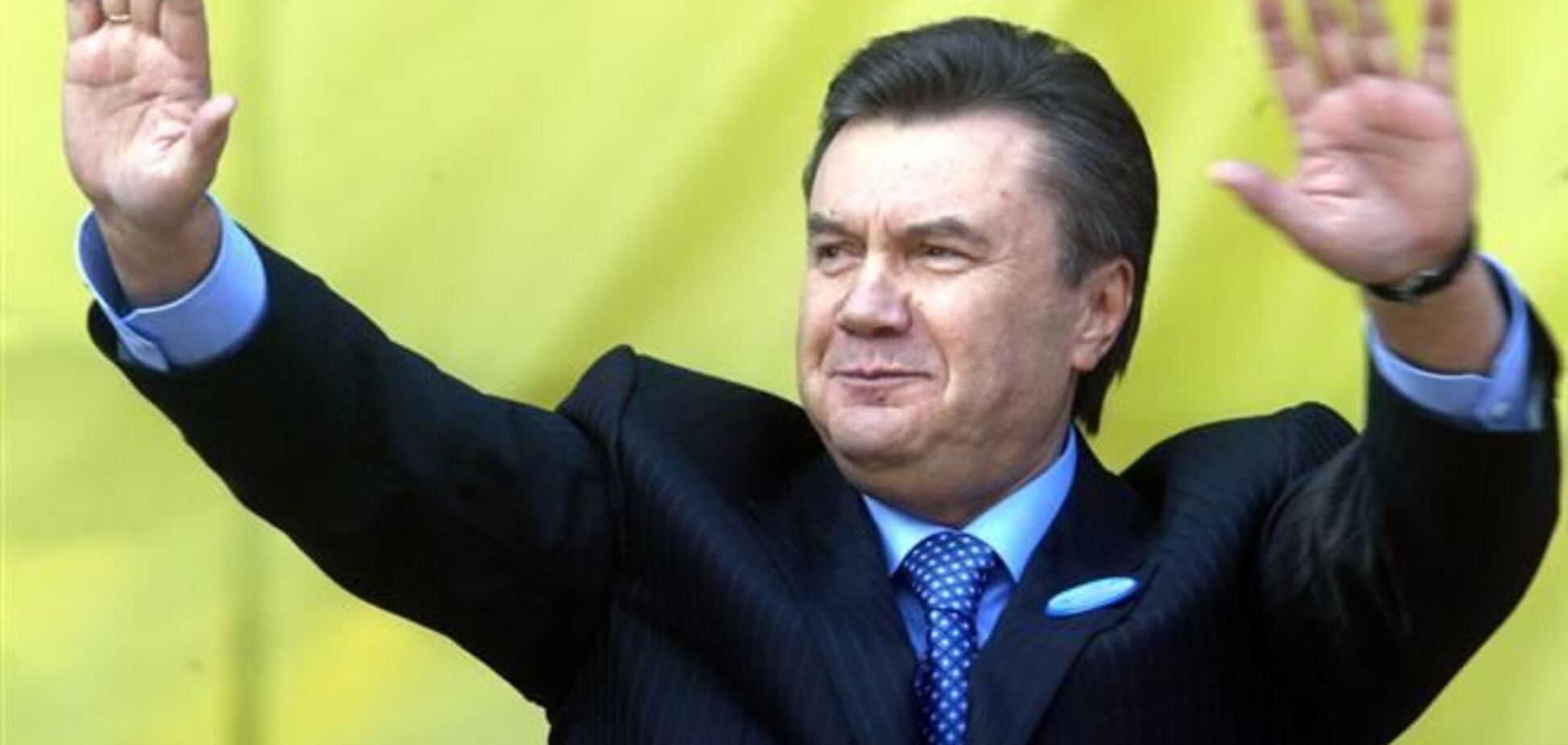 Аксенов написал в Twitter, что Янукович уже в Донецке