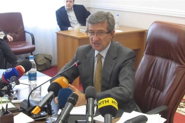 Тарута созывает внеочередную сессию Донецкого облсовета