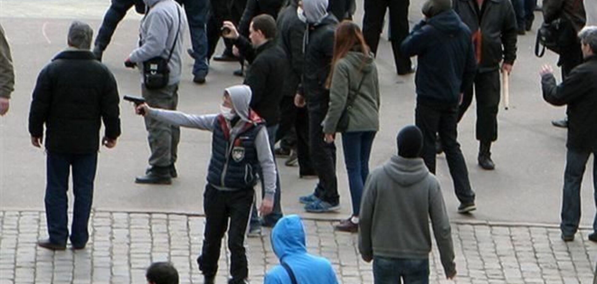 В Харькове умер участник митинга на площади Свободы