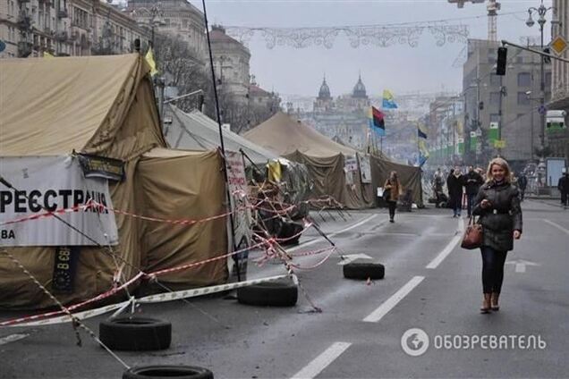 На Майдане откроют палатку-гостиницу для российских туристов 