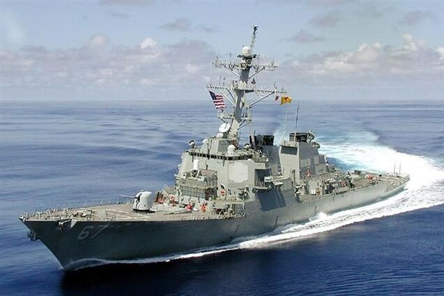Есмінець ПРО ВМС США увійшов у Чорне море
