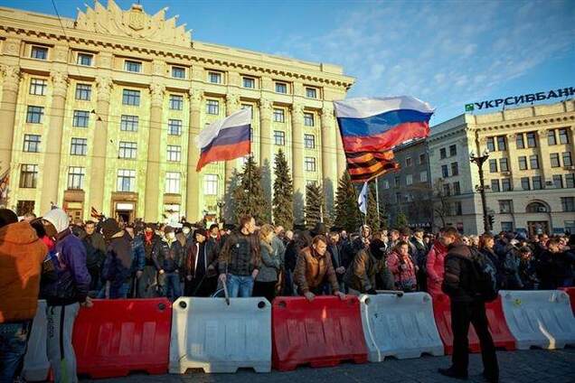 Харьковские сепаратисты требуют освободить задержанных