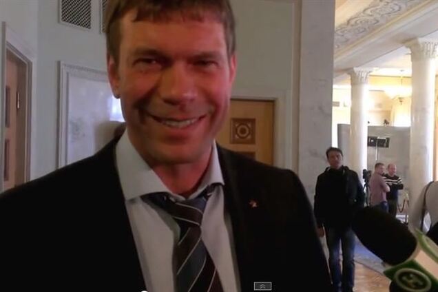 Царев не захотел говорить о любви к Украине