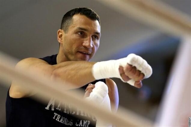 Владимир Кличко завершает подготовку к бою с Леапаи