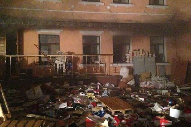 В Киеве горел офис КПУ