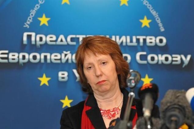 Эштон выступила за ненасильственное решение конфликта с сепаратистами на востоке Украины