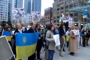 У Торонто українські активісти пікетували "Віртуозів Москви"