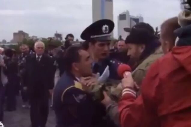 Пособники террористов напали на дирижера за гимн Украины 9 мая