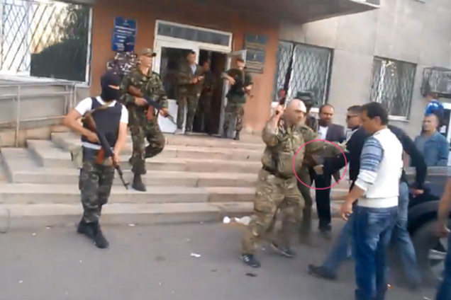 МВД и Нацгвардия открестились от убийства в Красноармейске