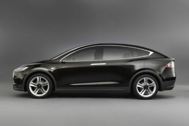 Тесла выпустит электро кроссовер в начале 2015 года