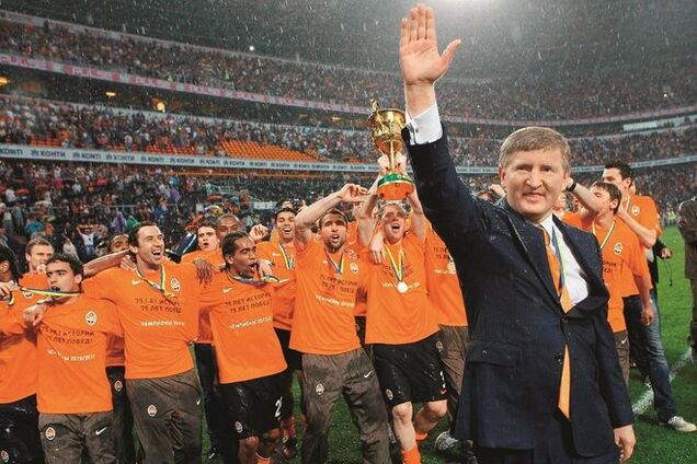 Чемпионы пустоты. Как политическая сущность 'Шахтера' становится важнее его самого