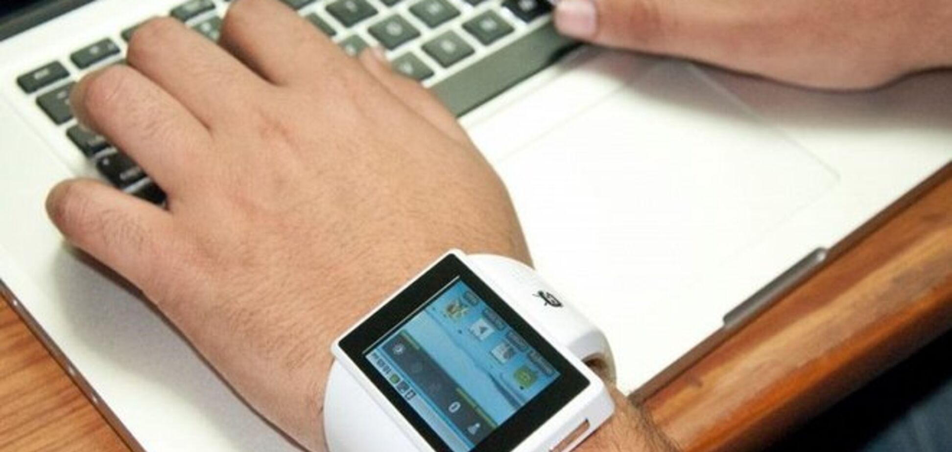 Microsoft разрабатывает свои 'умные часы'