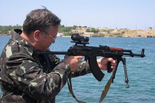 Гриценко выступил против остановки АТО на востоке: об этом не может быть и речи