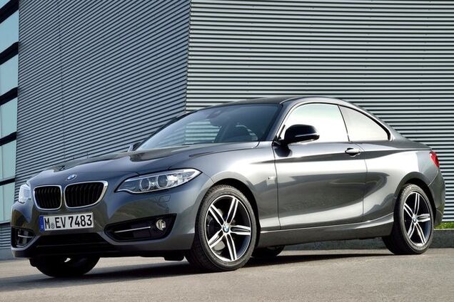 БМВ сделала из единички боевую двушку