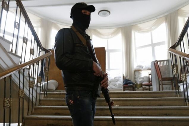 Захваченный Луганский облсовет заказал самопиар у фирмы Ефремова почти за миллион