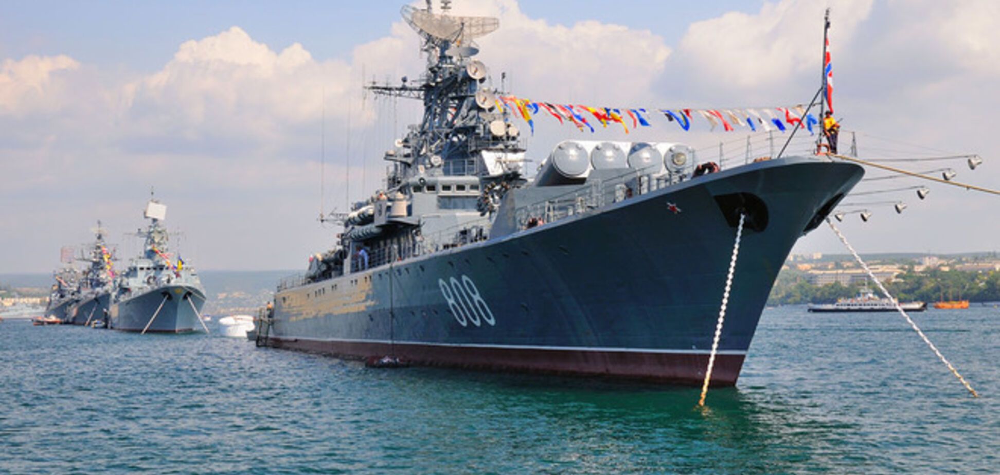 Корабль ВМФ России не пустили в Израиль из-за Украины