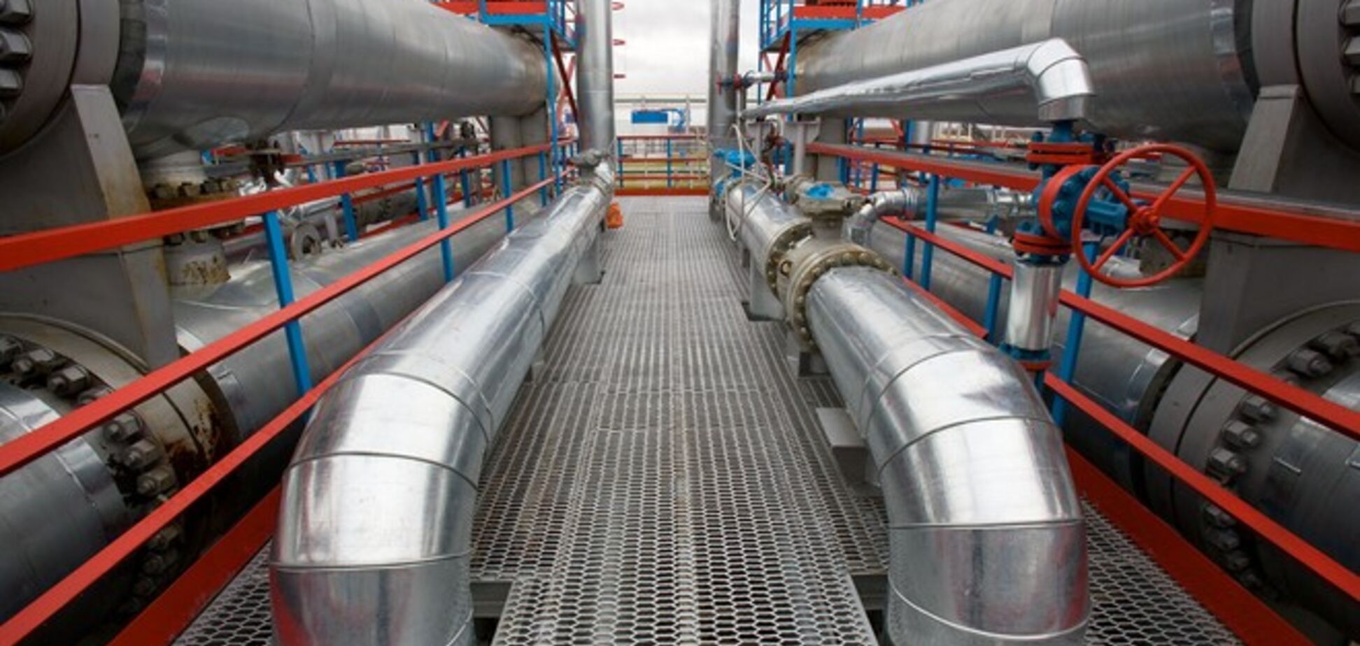 'Газпром' согласился снизить цену газа для Литвы до 370 долл.