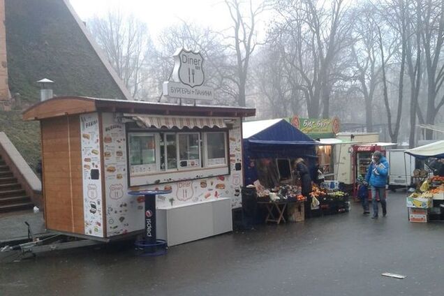 Прокуратура Киева требует снести 4 тысячи незаконных МАФов