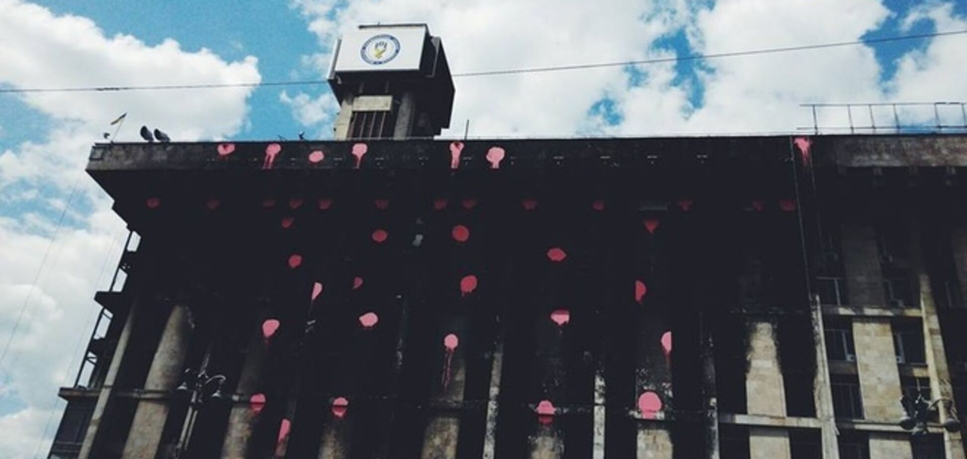 Главные часы Майдана Незалежности до сих пор не работают