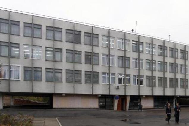 Директор школы в Луганске, похищенная террористами, отказалась от показаний