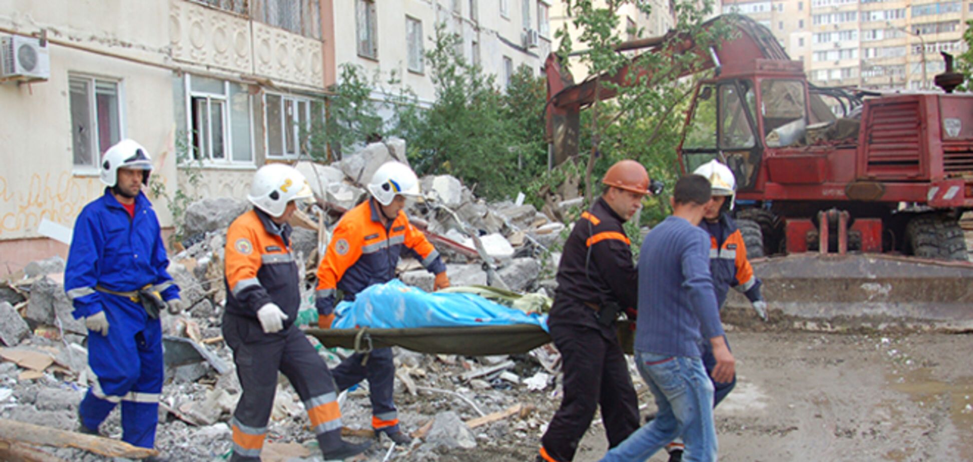 Число погибших под завалами взорвавшегося дома в Николаеве увеличилось до семи