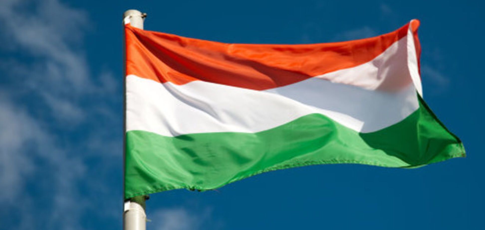МИД: Венгрия не требует территориальной автономии для своего меньшинства в Украине