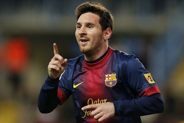 Месси стал самым высокооплачиваемым футболистом мира, продлив контракт с 'Барселоной'