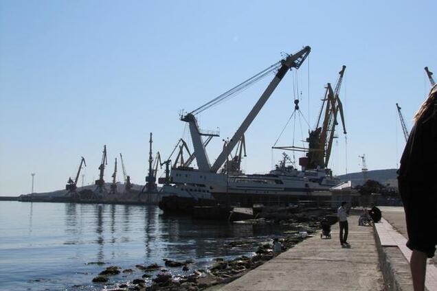Из-за закрытия портов в Феодосии и Евпатории без работы останутся 1 тыс крымчан
