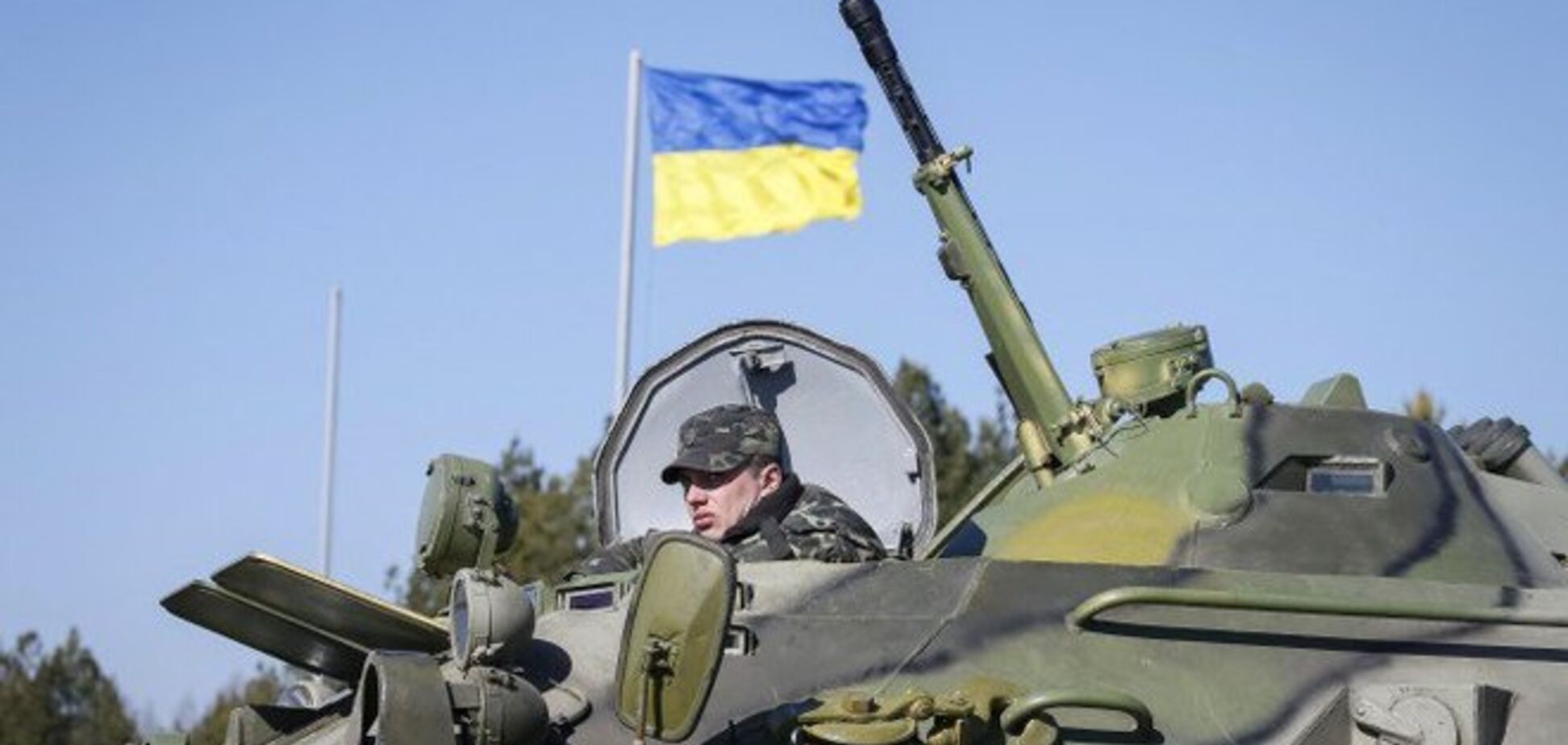 Военные в Донецке предупредили заезжих террористов, что будут стрелять в случае штурма части